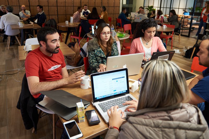 co-working