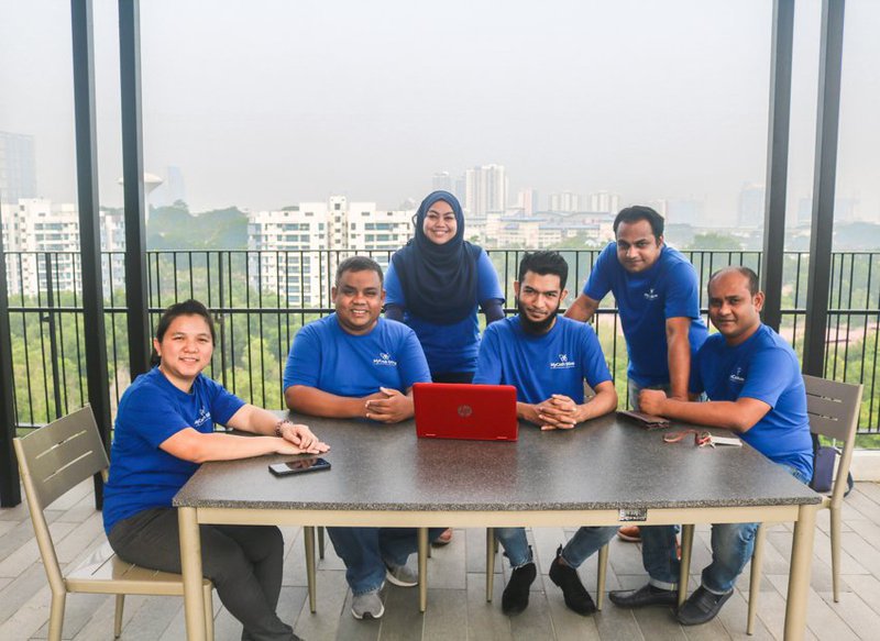 MyCash Online team