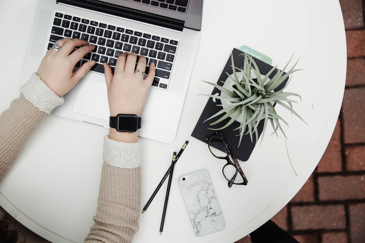 Three Continents, One Data-Driven eCommerce Startup and a Baby | Ann Pichestapong